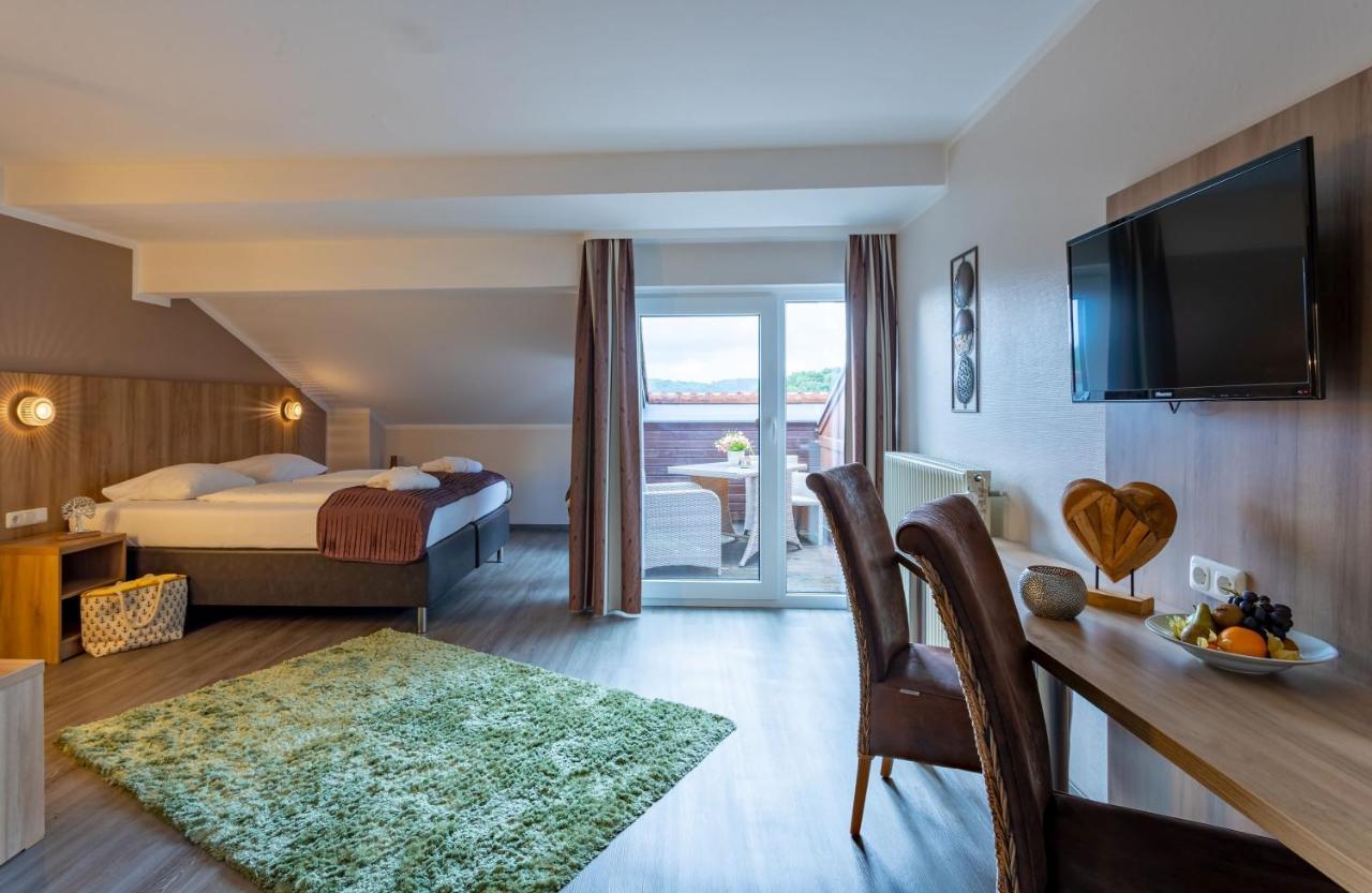 Hotel Rhoen Residence Dipperz Экстерьер фото