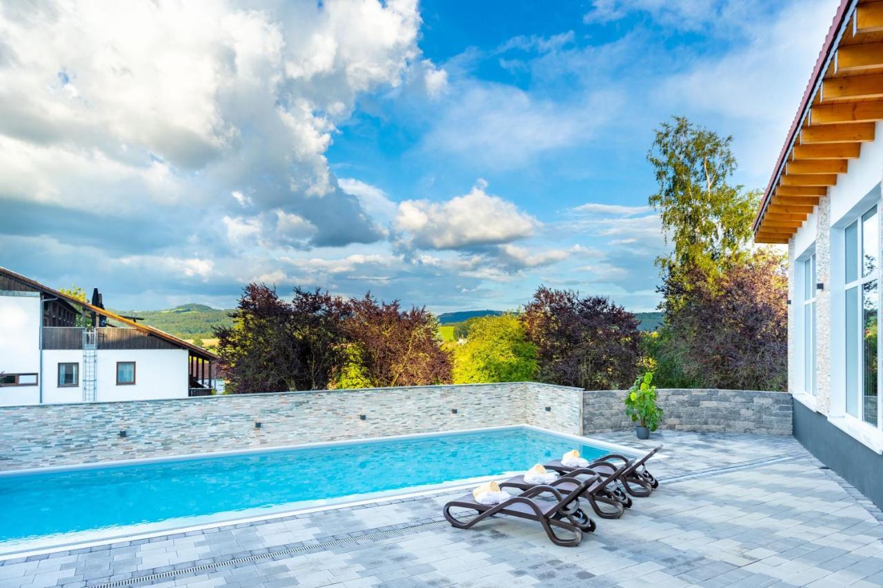 Hotel Rhoen Residence Dipperz Экстерьер фото