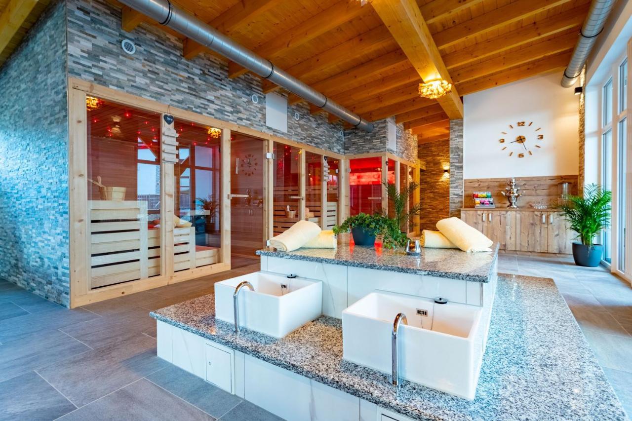 Hotel Rhoen Residence Dipperz Экстерьер фото