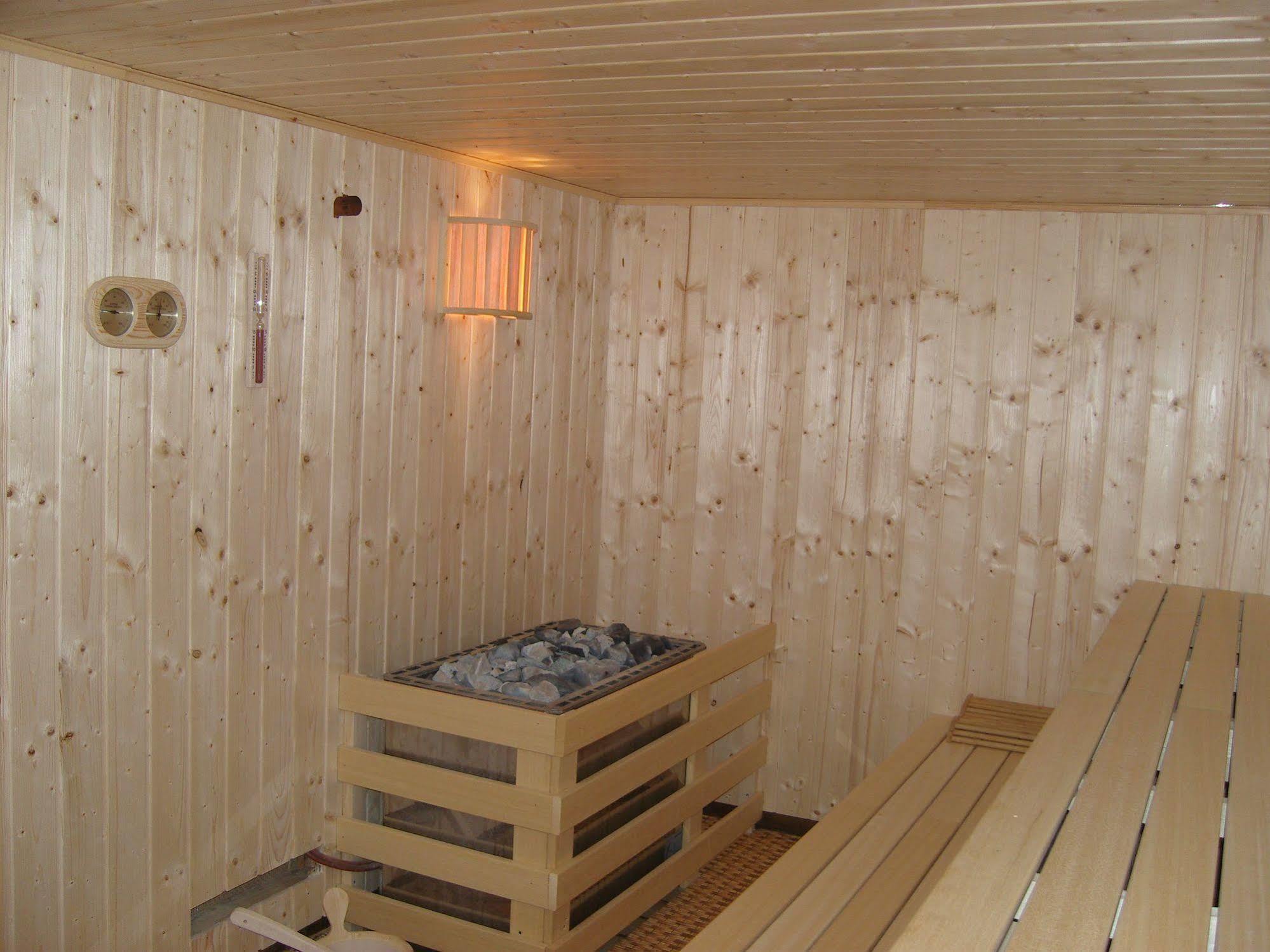 Hotel Rhoen Residence Dipperz Экстерьер фото